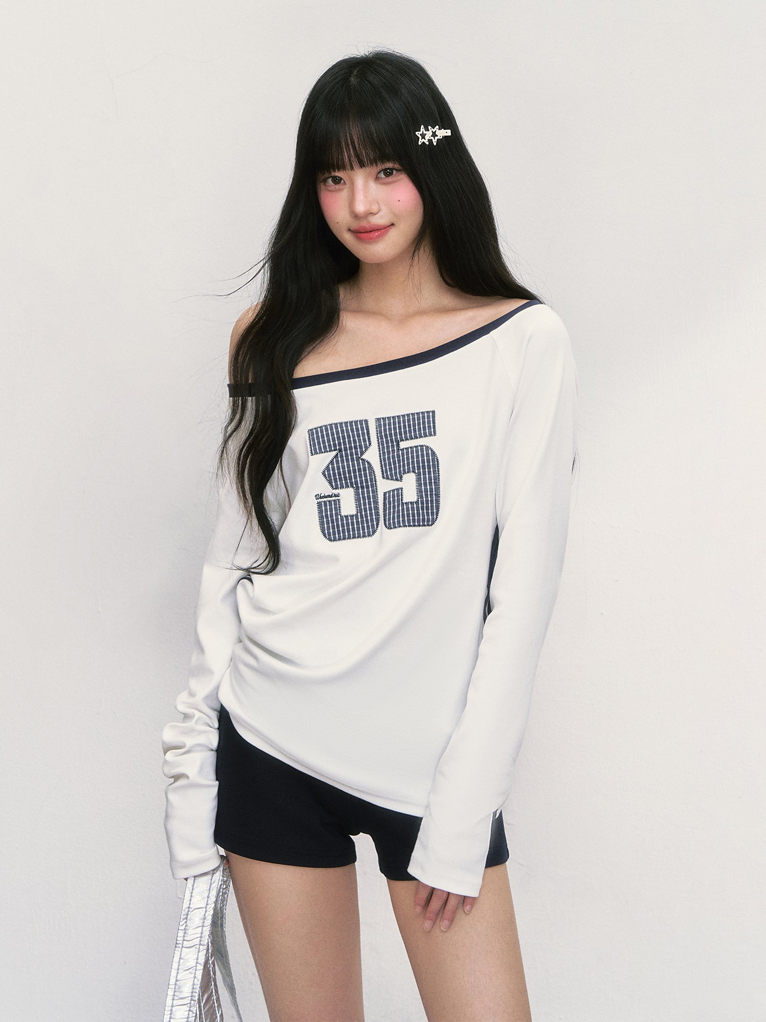 weekendhub 화이트 오프숄더 롱슬리브 티셔츠