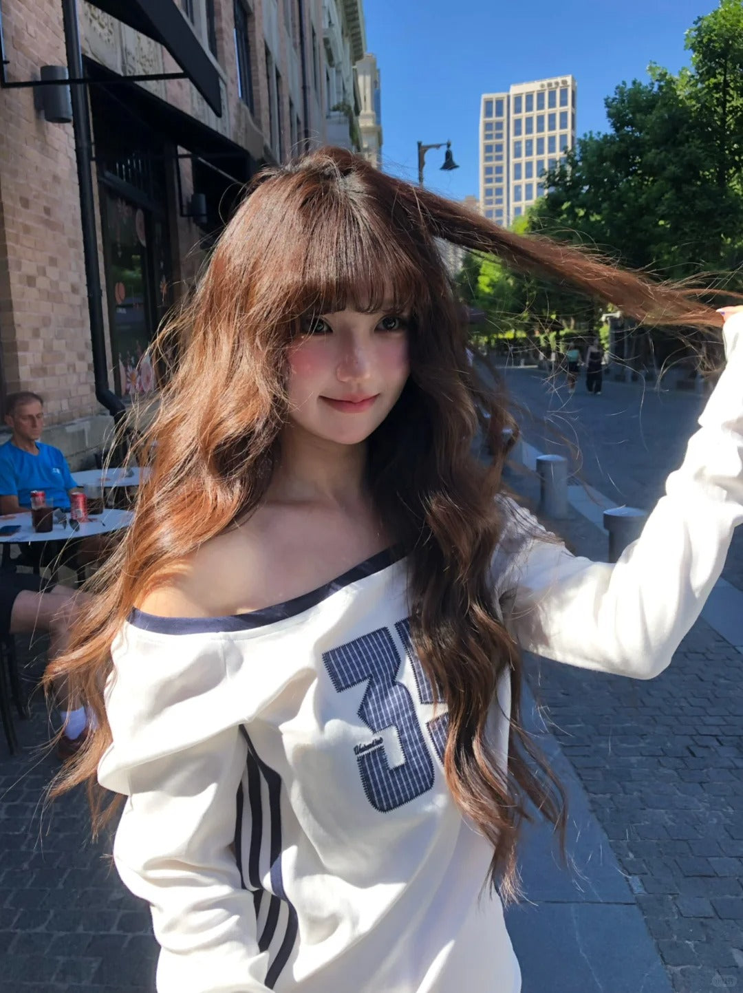 weekendhub 화이트 오프숄더 롱슬리브 티셔츠
