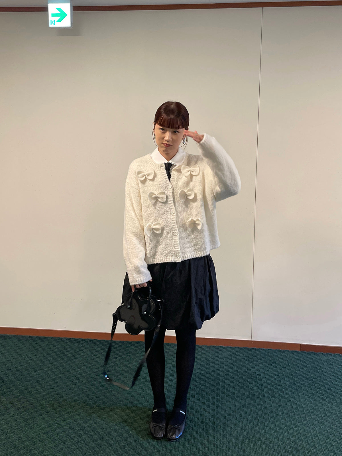 PFF GIRL Beige Ribbon Roundneck Cardigan