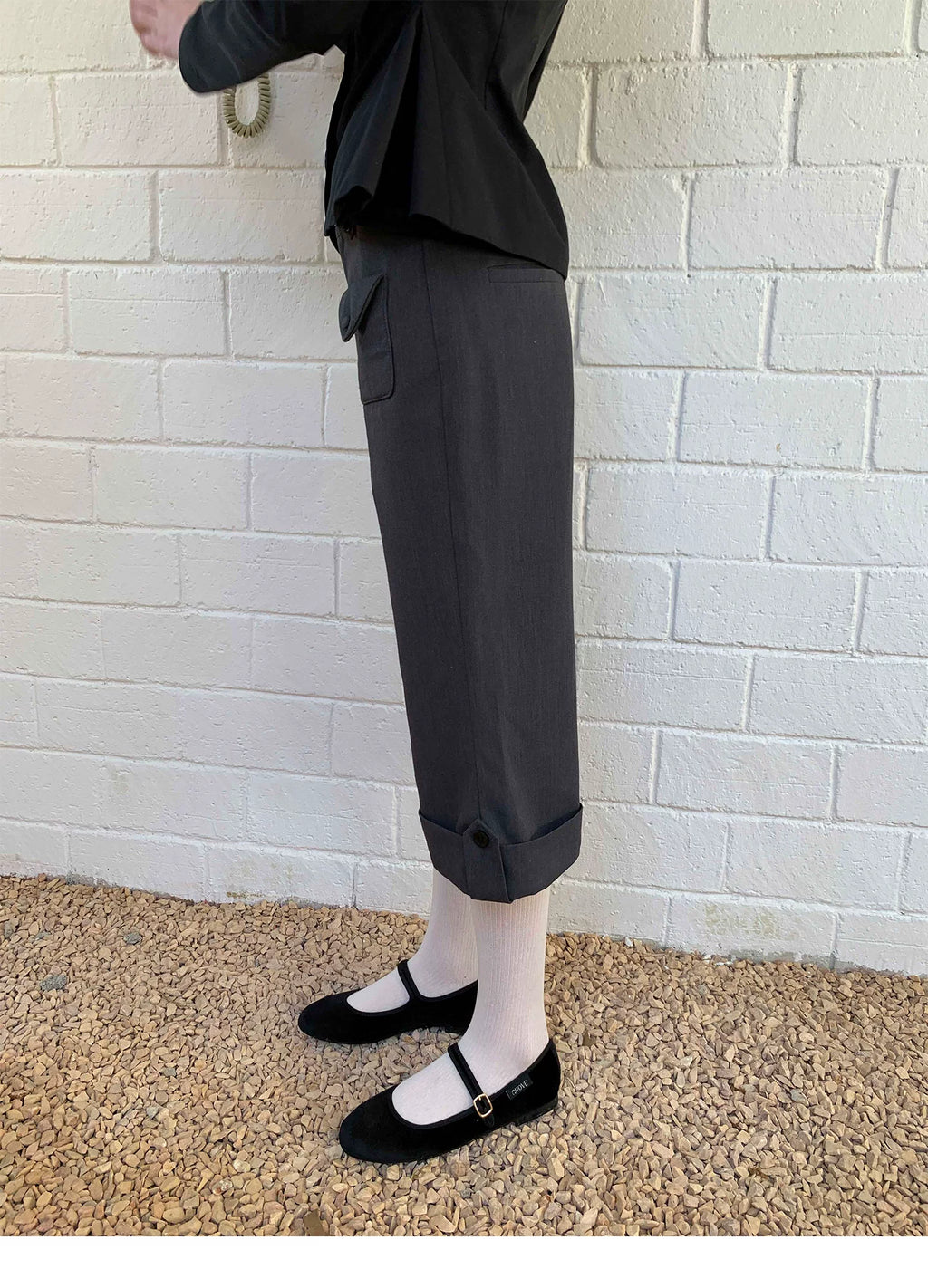SOOMIE Low-Rise Wool Wide Pants