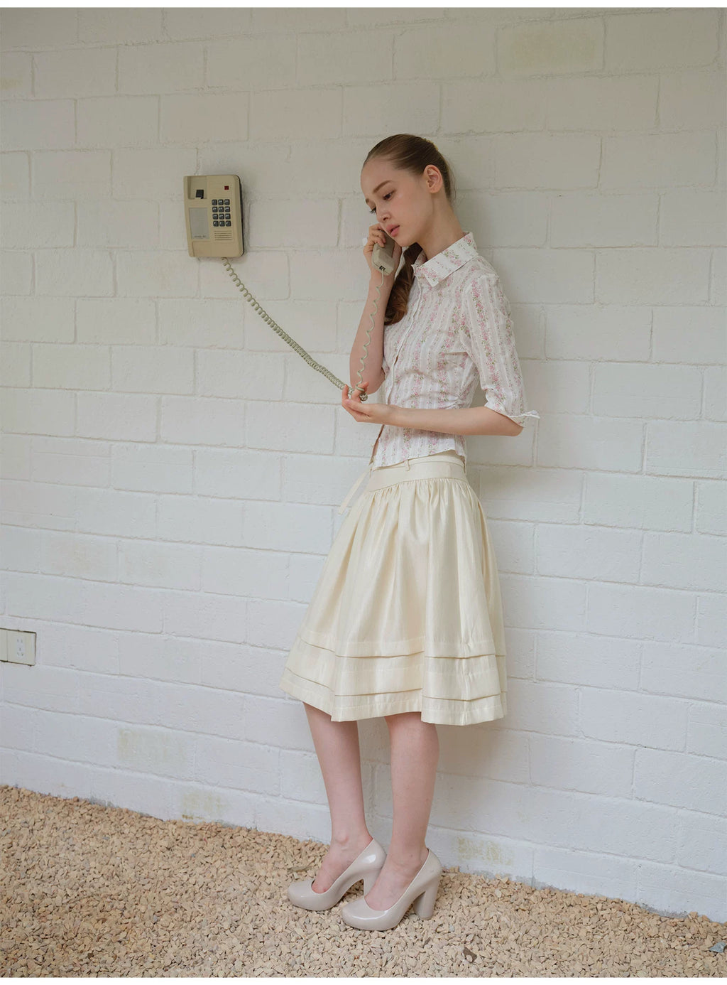 SOOMIE Ribbon Zip Midi Skirt