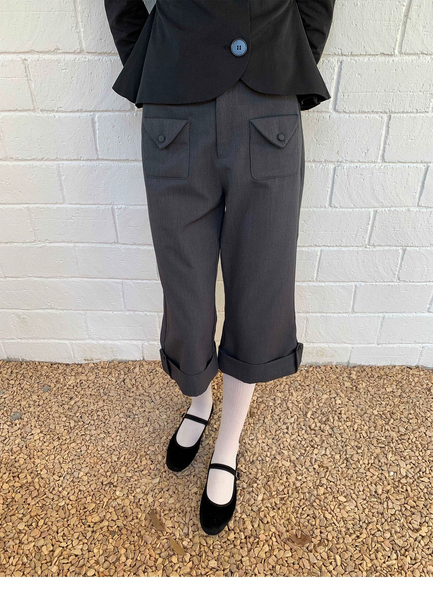 SOOMIE Low-Rise Wool Wide Pants