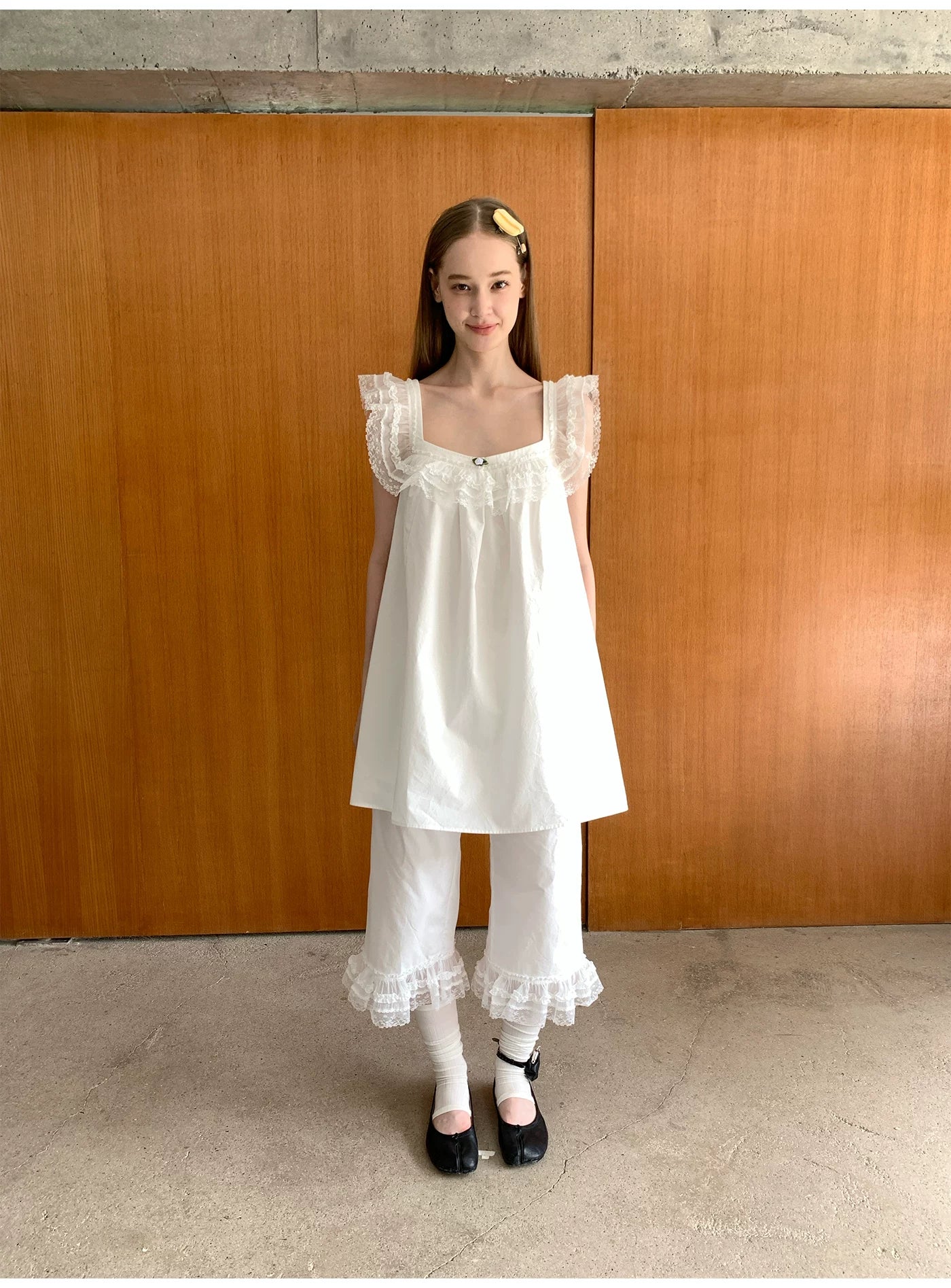 SOOMIE Floral Frill Sleeve Top