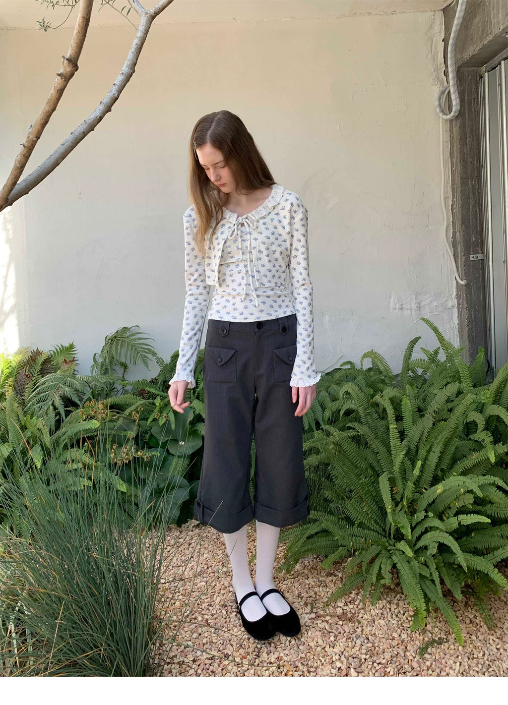 SOOMIE Low-Rise Wool Wide Pants