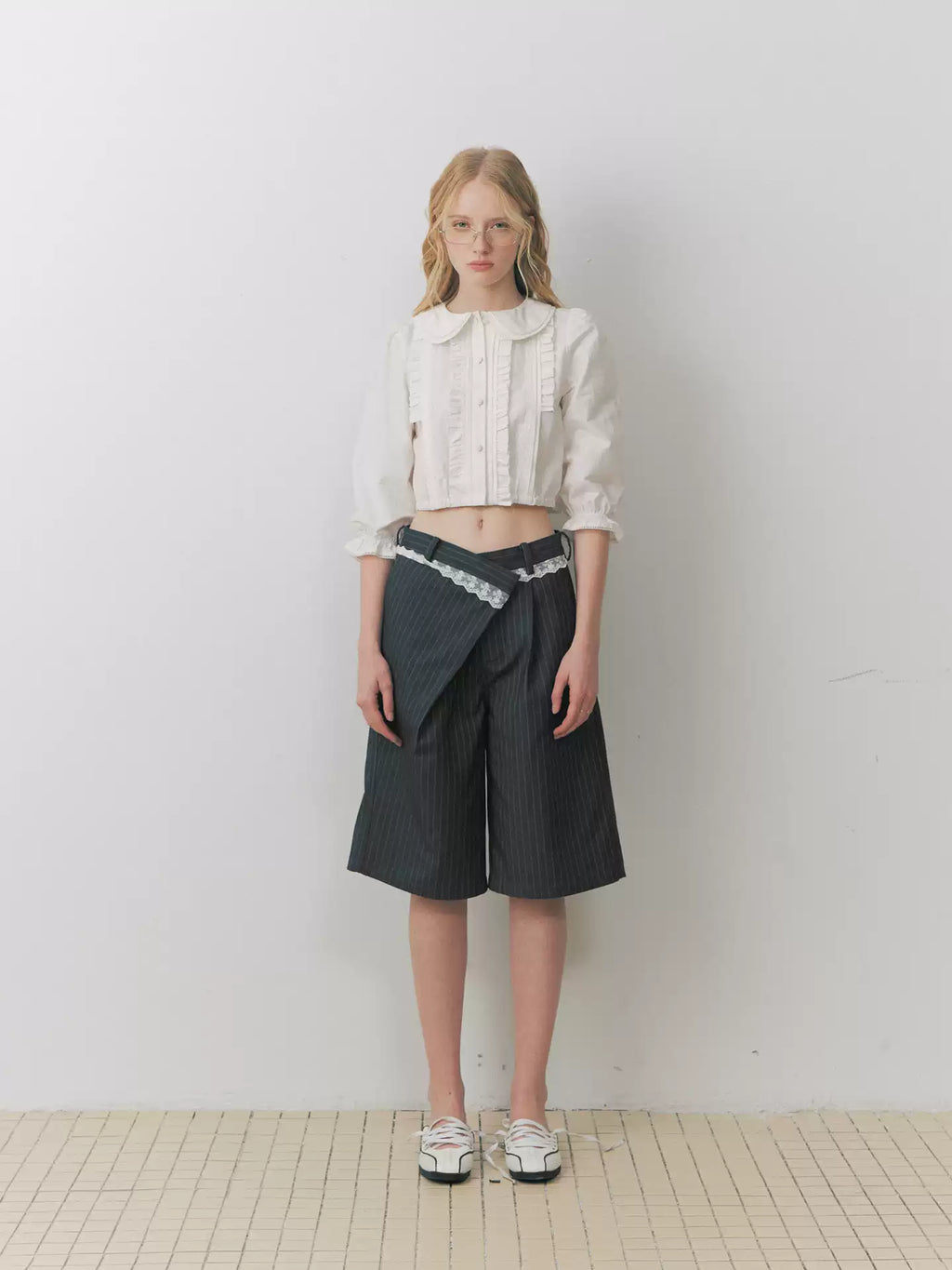 Double Peter Pan Collar Pleated Cropped Blouse