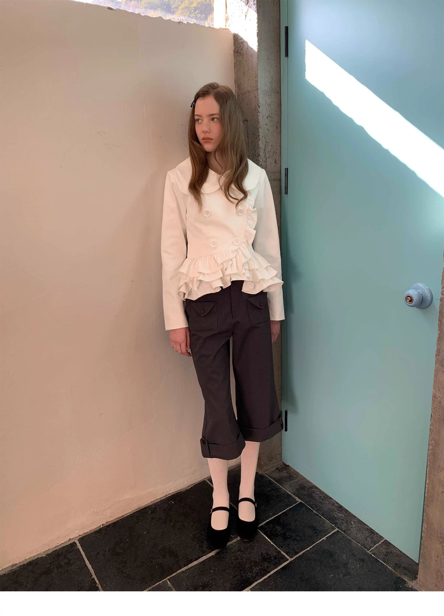 SOOMIE Low-Rise Wool Wide Pants