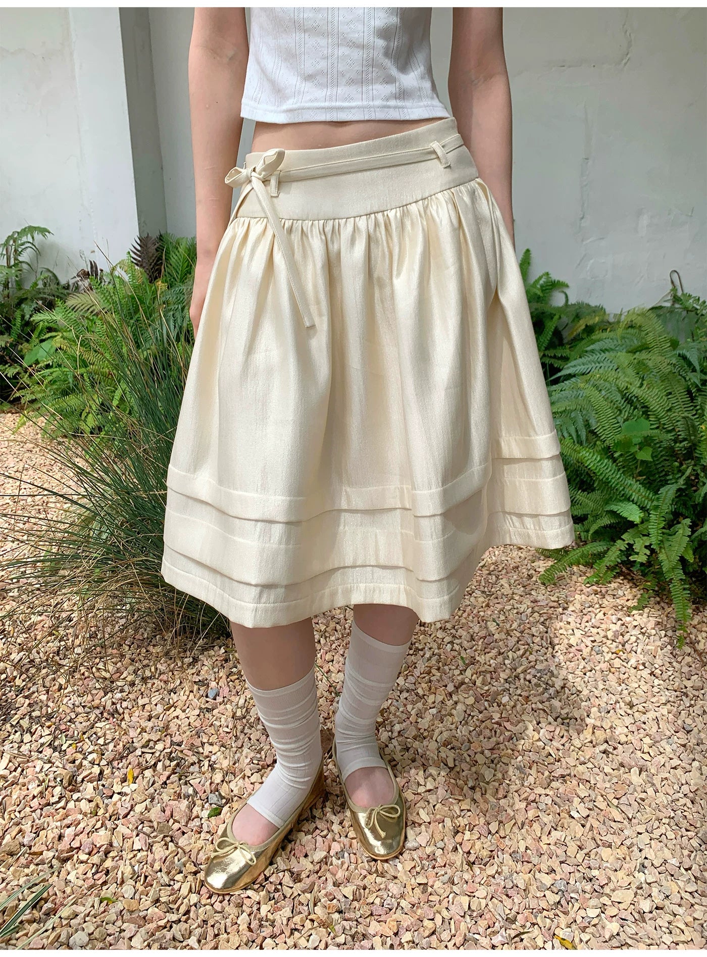 SOOMIE Ribbon Zip Midi Skirt