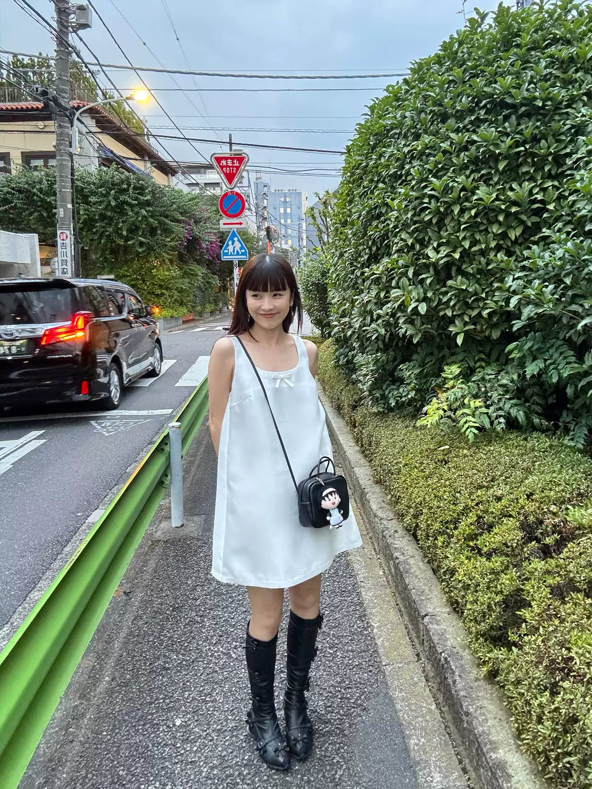 White Bow Sleeveless A-Line Dress