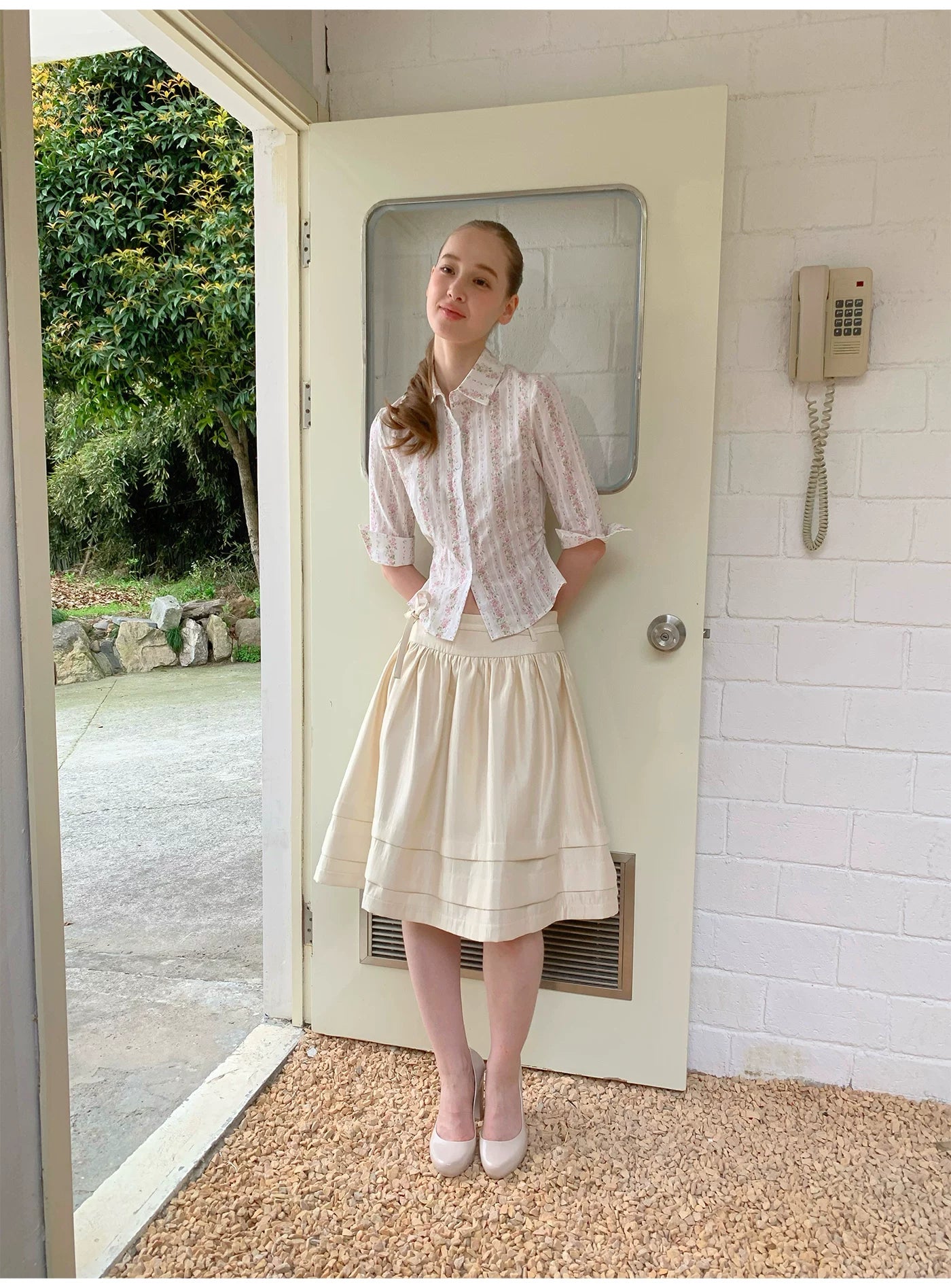 SOOMIE Ribbon Zip Midi Skirt