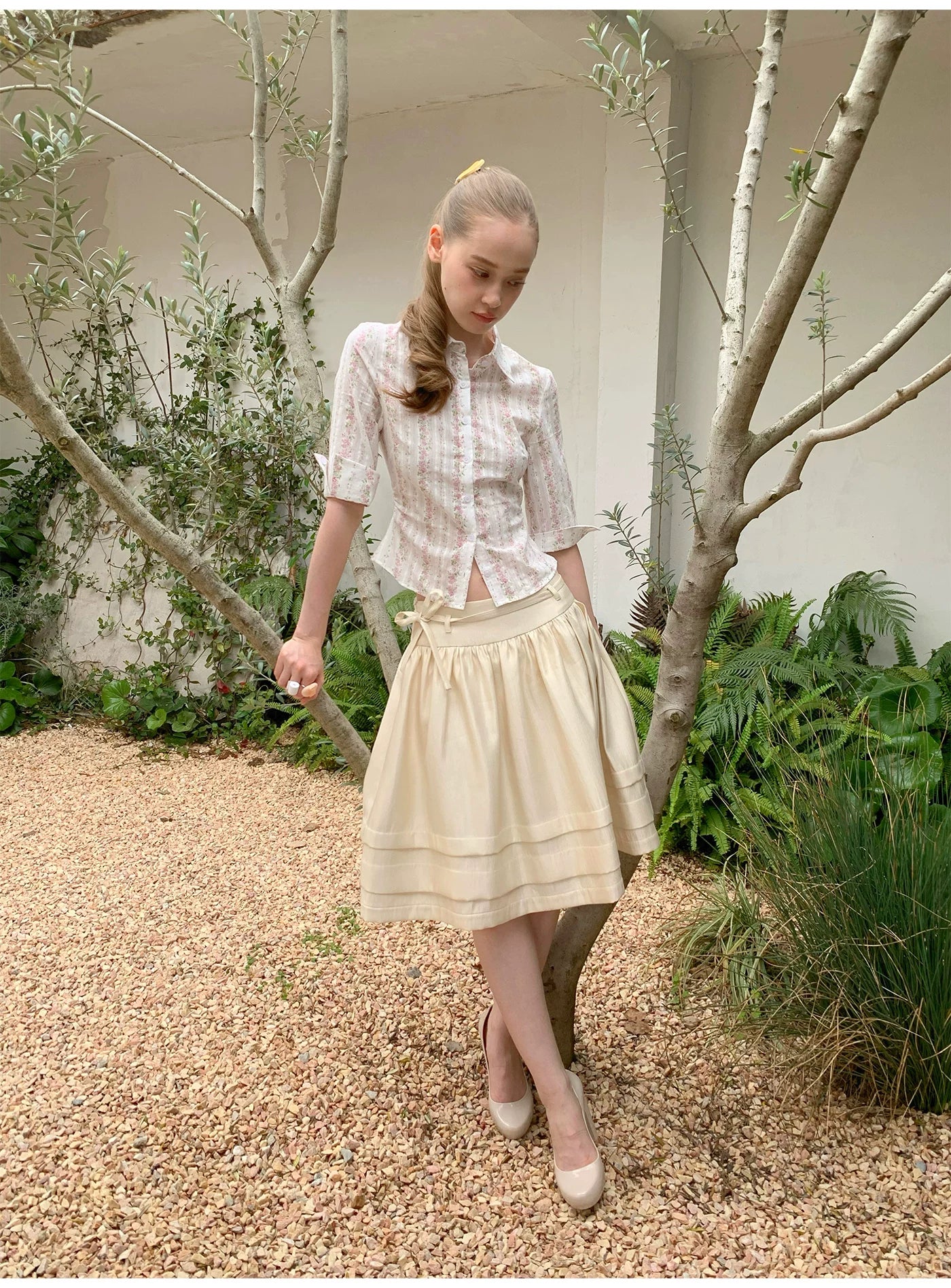 SOOMIE Ribbon Zip Midi Skirt